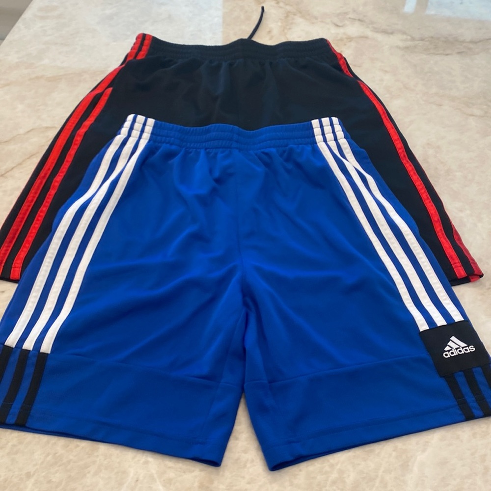 Adidas lot of 2 Boys Shorts L